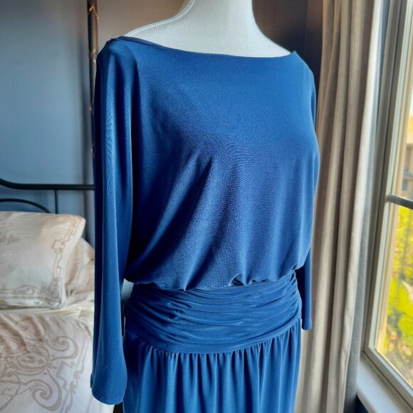 Evan Picone Royal Blue Boatneck Dress with Ruched Waist - Picture 4 of 10